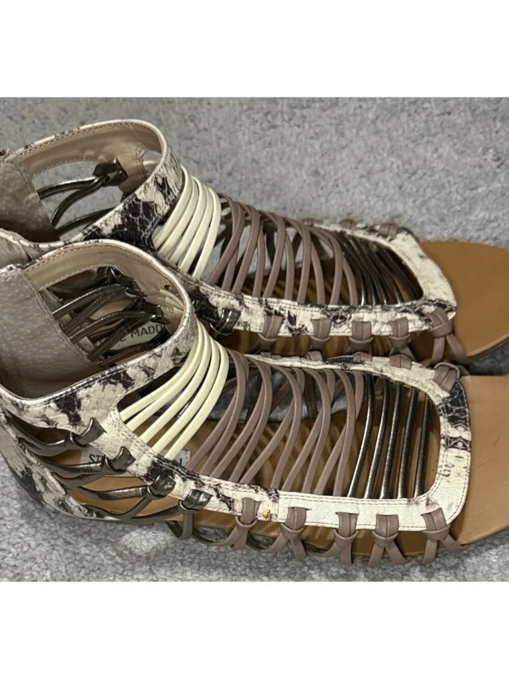 Steve Madden Dreea Gladiator Sandals Snake Print Zipper Size 9B